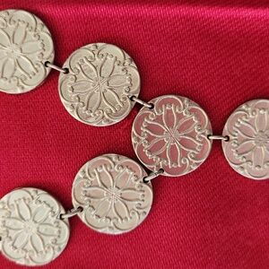 Brushed gold etruscan necklace